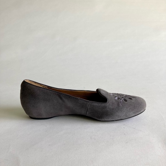 Clarks Grey Suede Loafers size 7.5 - Picture 5 of 13